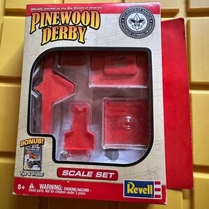 Revel Pinewood Derby Scale Set